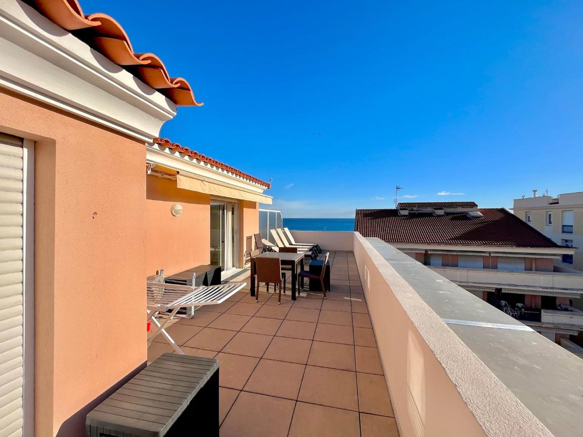 Appartement Le Rooftop des Rivages Immense terrasse, Centre à Menton Extérieur photo