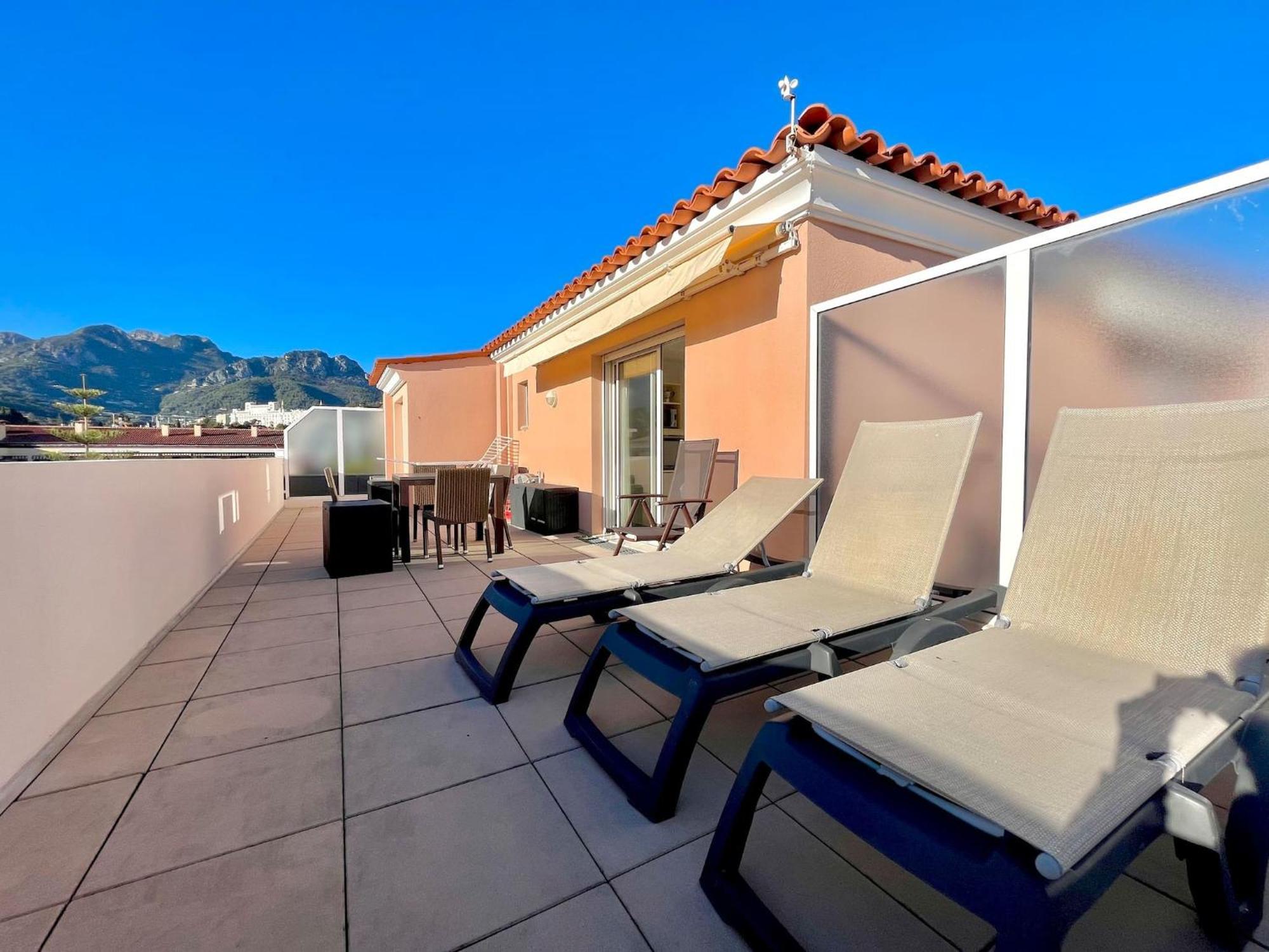 Appartement Le Rooftop des Rivages Immense terrasse, Centre à Menton Extérieur photo